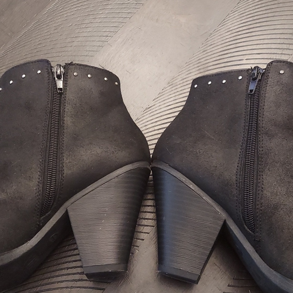 MIA Black Studded Textile Upper Sz 8.5 Ankle Boots Stacked Heel Boho Grunge Moto - Picture 4 of 11